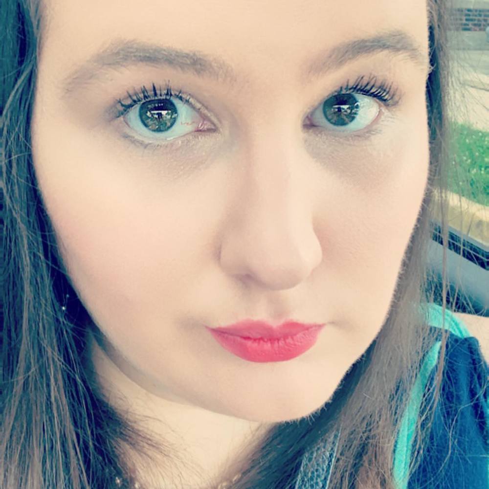 Meet your Posher, Lindsey